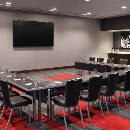 Courtyard By Marriott Pullman Hotel Bagian luar foto