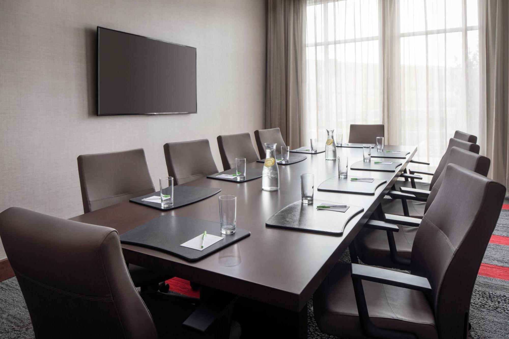 Courtyard By Marriott Pullman Hotel Bagian luar foto