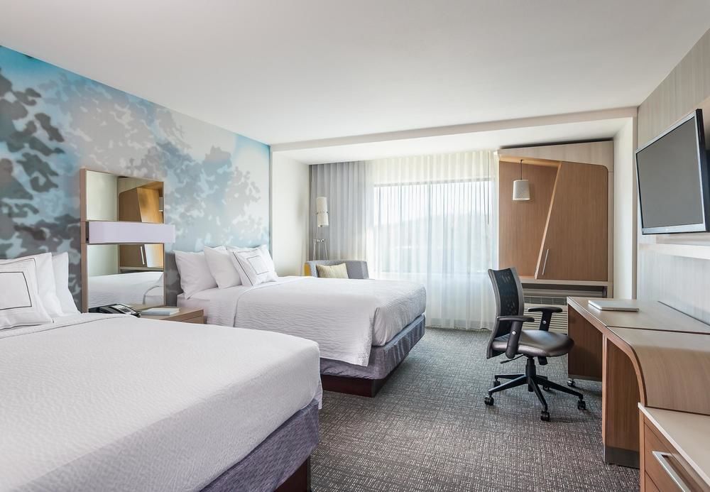 Courtyard By Marriott Pullman Hotel Bagian luar foto
