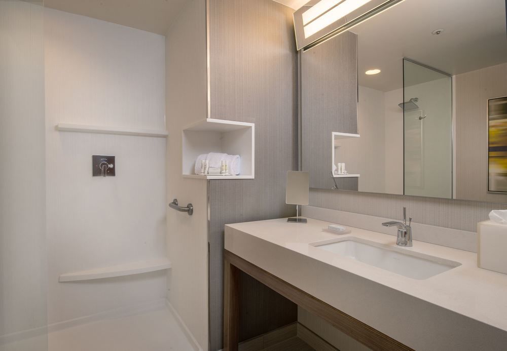 Courtyard By Marriott Pullman Hotel Bagian luar foto